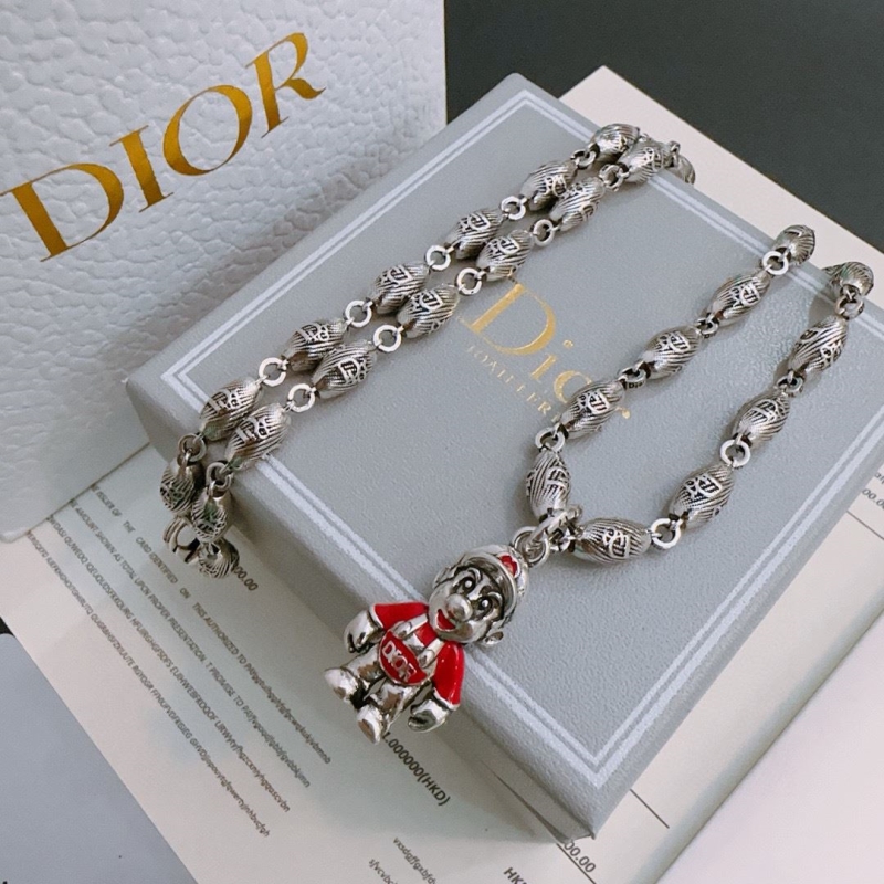 chr1st1an D10r necklaces